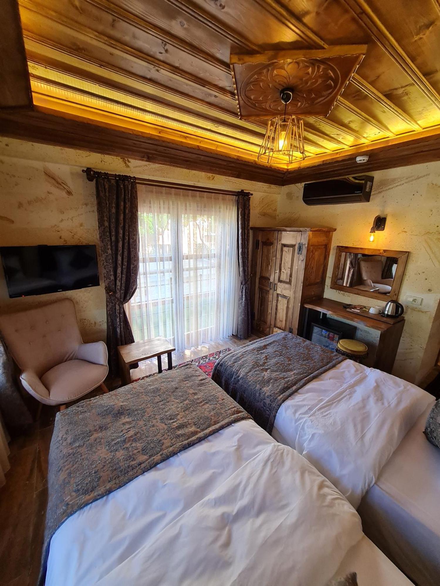 Flavia Cappadocia Hotel Üçhisar Exteriör bild